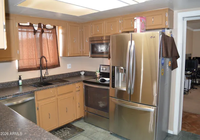Photo 3 of Single family home for sale at 2301 W Ocotillo Rd, Phoenix, AZ 85015 | MLS# 7073187 | Listing updated on 2026-09-18