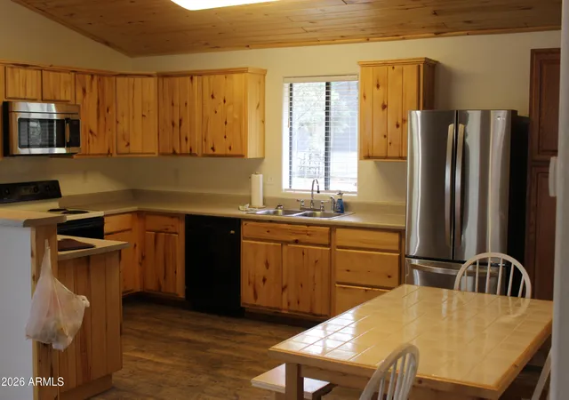 Photo 3 of Single family home for sale at 2882 Verde Rd, Overgaard, AZ 85933 | MLS# 7073201 | Listing updated on 2026-08-30