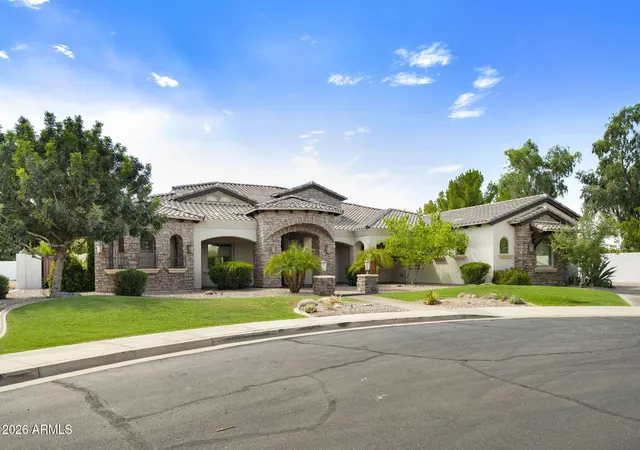 Photo 1 of Single family home for sale at 5600 S Gemstone Dr, Chandler, AZ 85249 | MLS# 7073284 | Listing updated on 2026-09-05
