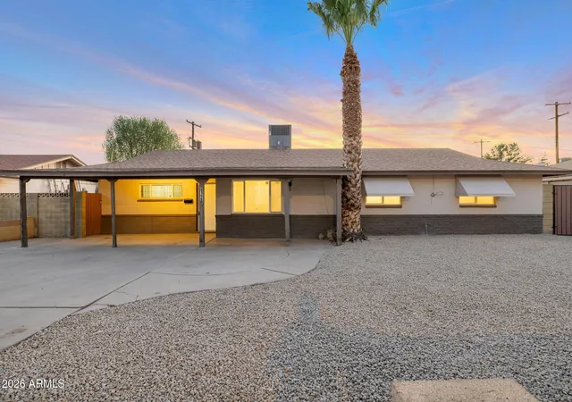 Photo 2 of Single family home for sale at 5128 N 35th Ave, Phoenix, AZ 85017 | MLS# 7073325 | Listing updated on 2026-08-31