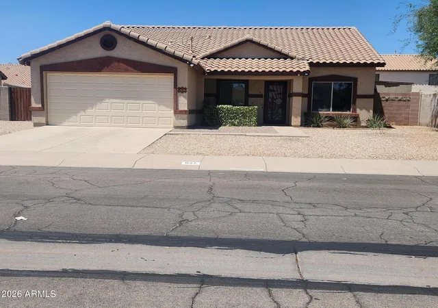 Photo 1 of Single family home for sale at 642 E Racine Pl, Casa Grande, AZ 85122 | MLS# 7073283 | Listing updated on 2026-09-18