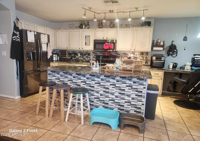 Photo 4 of Single family home for sale at 642 E Racine Pl, Casa Grande, AZ 85122 | MLS# 7073283 | Listing updated on 2026-09-18