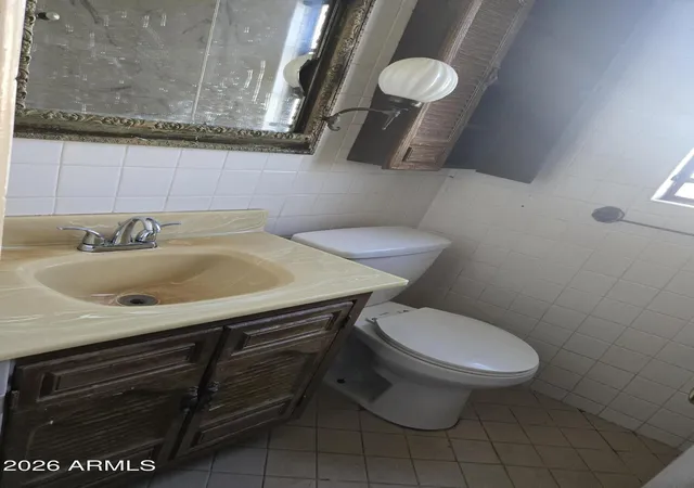 Photo 4 of Townhouse for sale at 2985 N 19Th Ave #3, Phoenix, AZ 85015 | MLS# 7073289 | Listing updated on 2026-09-18
