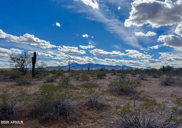 Photo 4 of Land for sale at 0 E Almendra Rd Lot A 22 Acres --, Maricopa, AZ 85139 | MLS# 7073296 | Listing updated on 2026-10-09