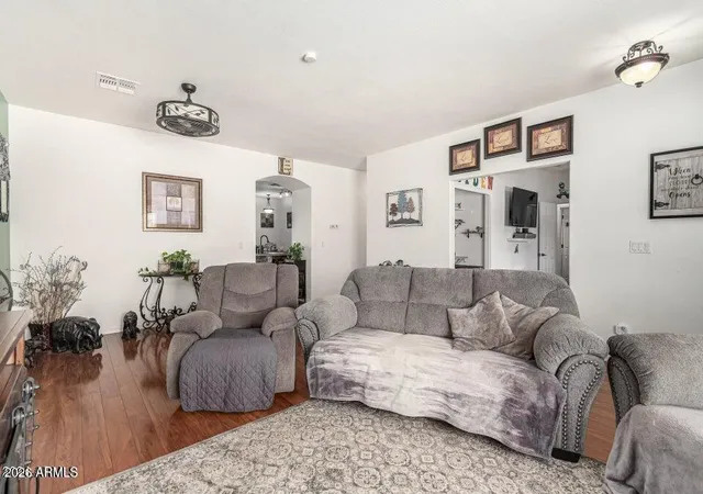 Photo 4 of Single family home for sale at 630 E Racine Pl, Casa Grande, AZ 85122 | MLS# 7073322 | Listing updated on 2026-09-19