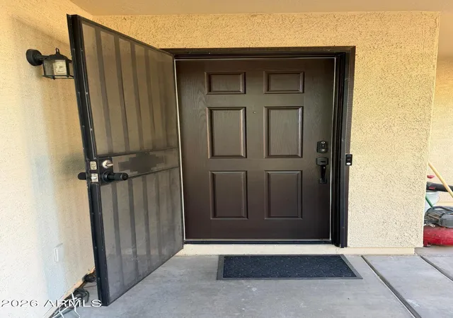 Photo 3 of Single family home for sale at 11294 W Del Rio Ln, Avondale, AZ 85323 | MLS# 7073373 | Listing updated on 2026-09-17