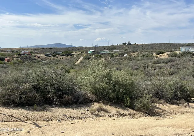 Photo 3 of Land for sale at 8190 W Putnam Rd #202, Kirkland, AZ 86332 | MLS# 7073499 | Listing updated on 2026-08-31