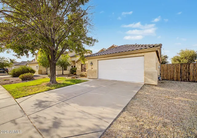 Photo 3 of Single family home for sale at 2250 E Augusta Ave, Chandler, AZ 85249 | MLS# 7073677 | Listing updated on 2026-09-14