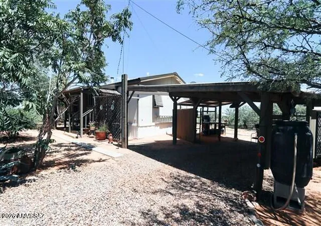 Photo 3 of Manufactured home for sale at 1917 N Montana Rd, Dragoon, AZ 85609 | MLS# 7073569 | Listing updated on 2026-09-01