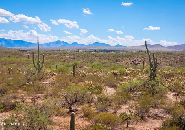 Photo 3 of Land for sale at 0 E Loxia Lot B Dr #B, Tucson, AZ 85739 | MLS# 7073593 | Listing updated on 2026-09-01