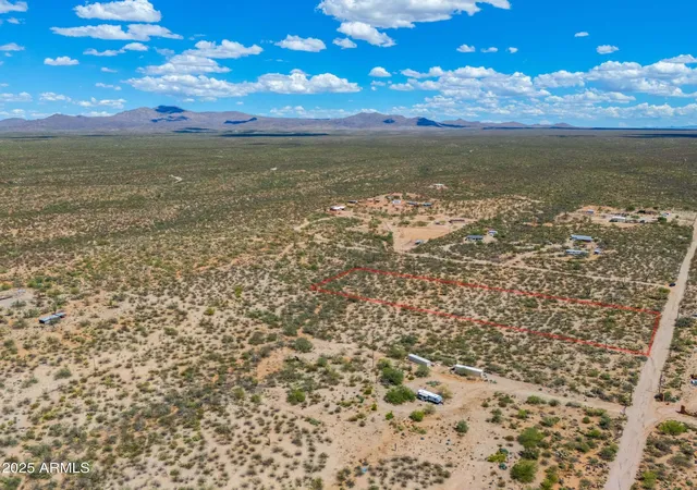 Photo 4 of Land for sale at 0 E Loxia Lot B Dr #B, Tucson, AZ 85739 | MLS# 7073593 | Listing updated on 2026-09-01