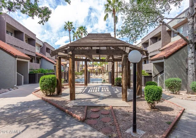 Photo 3 of Sale Pending at 1645 W Baseline Rd #2086, Mesa, AZ 85202 | MLS# 7073582 | Listing updated on 2026-09-10