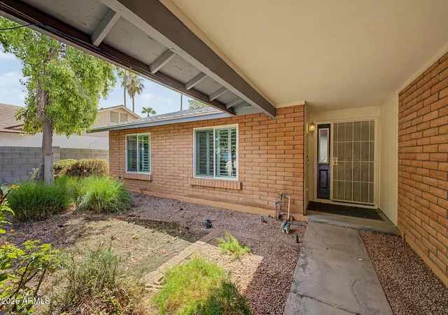 Photo 3 of Sale Pending at 2671 W Chilton St, Chandler, AZ 85224 | MLS# 7073720 | Listing updated on 2026-09-04