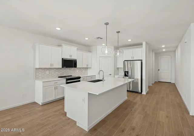 Photo 4 of Single family home for sale at 7413 E Tintype Rd, San Tan Valley, AZ 85143 | MLS# 7073753 | Listing updated on 2026-09-29