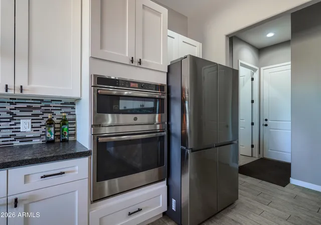 Photo 4 of Single family home for sale at 40130 N 7th Street, Phoenix, AZ 85086 | MLS# 7073780 | Listing updated on 2026-09-08