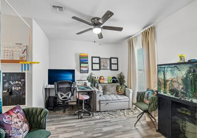 Photo 3 of Single family home for sale at 307 E Bobcat Pl, Casa Grande, AZ 85122 | MLS# 7073839 | Listing updated on 2026-10-10