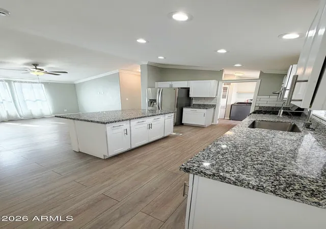 Photo 4 of Manufactured home for sale at 400 W Baseline Rd #313, Tempe, AZ 85283 | MLS# 7073843 | Listing updated on 2026-09-01