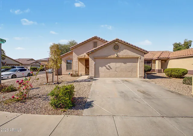 Photo 1 of Single family home for sale at 564 W Jardin Loop, Casa Grande, AZ 85122 | MLS# 7073854 | Listing updated on 2026-09-02
