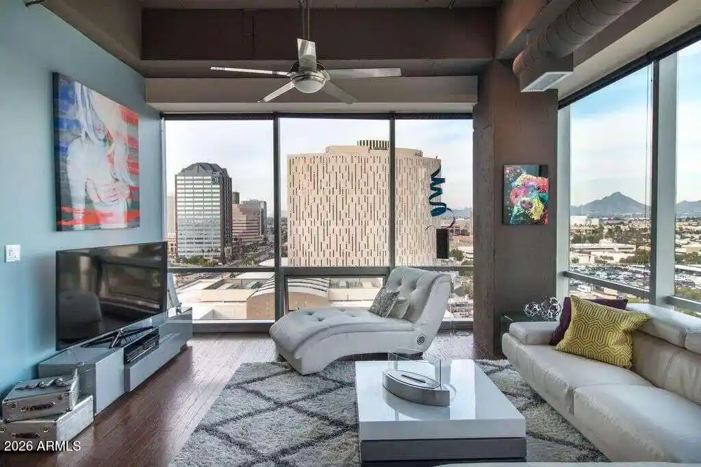 Photo 1 of Condo for sale at 1 E Lexington Ave #1004, Phoenix, AZ 85012 | MLS# 7073986 | Listing updated on 2026-10-21