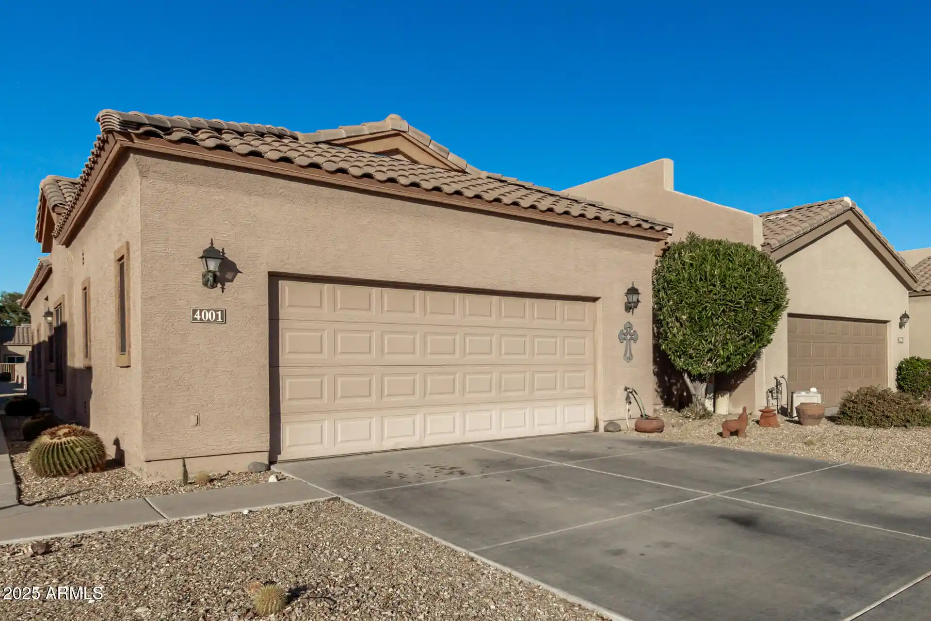 Photo 1 of Townhouse for sale at 18650 N 91st Avenue #4001, Peoria, AZ 85382 | MLS# 7087864 | Listing updated on 2026-10-07