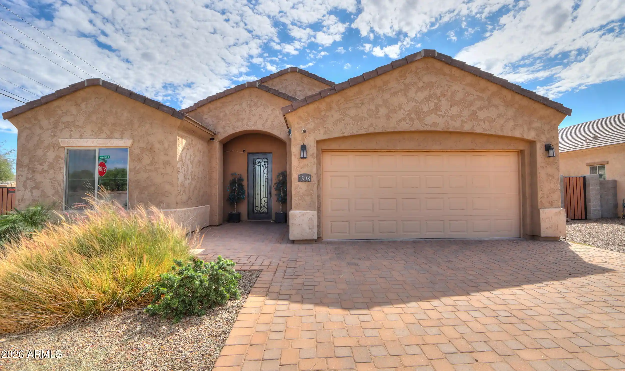 Photo 1 of Single family home for sale at 1598 N Himosa Dr, Casa Grande, AZ 85122 | MLS# 7090086 | Listing updated on 2026-10-21