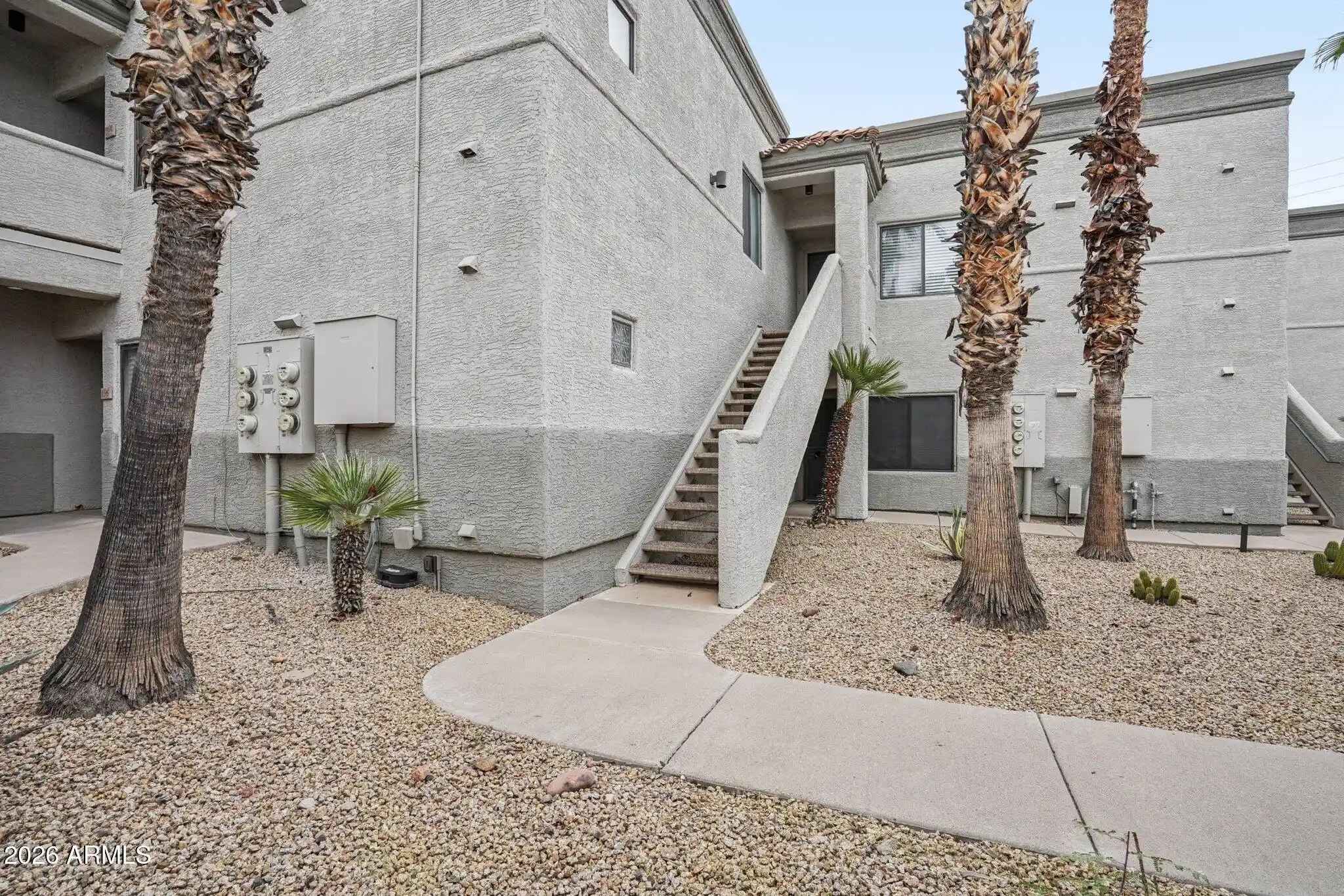 Listing Photo 1 - Condo for sale in building located at 10401 N Saguaro Blvd, Fountain Hills, AZ 85268 - Unit #237
