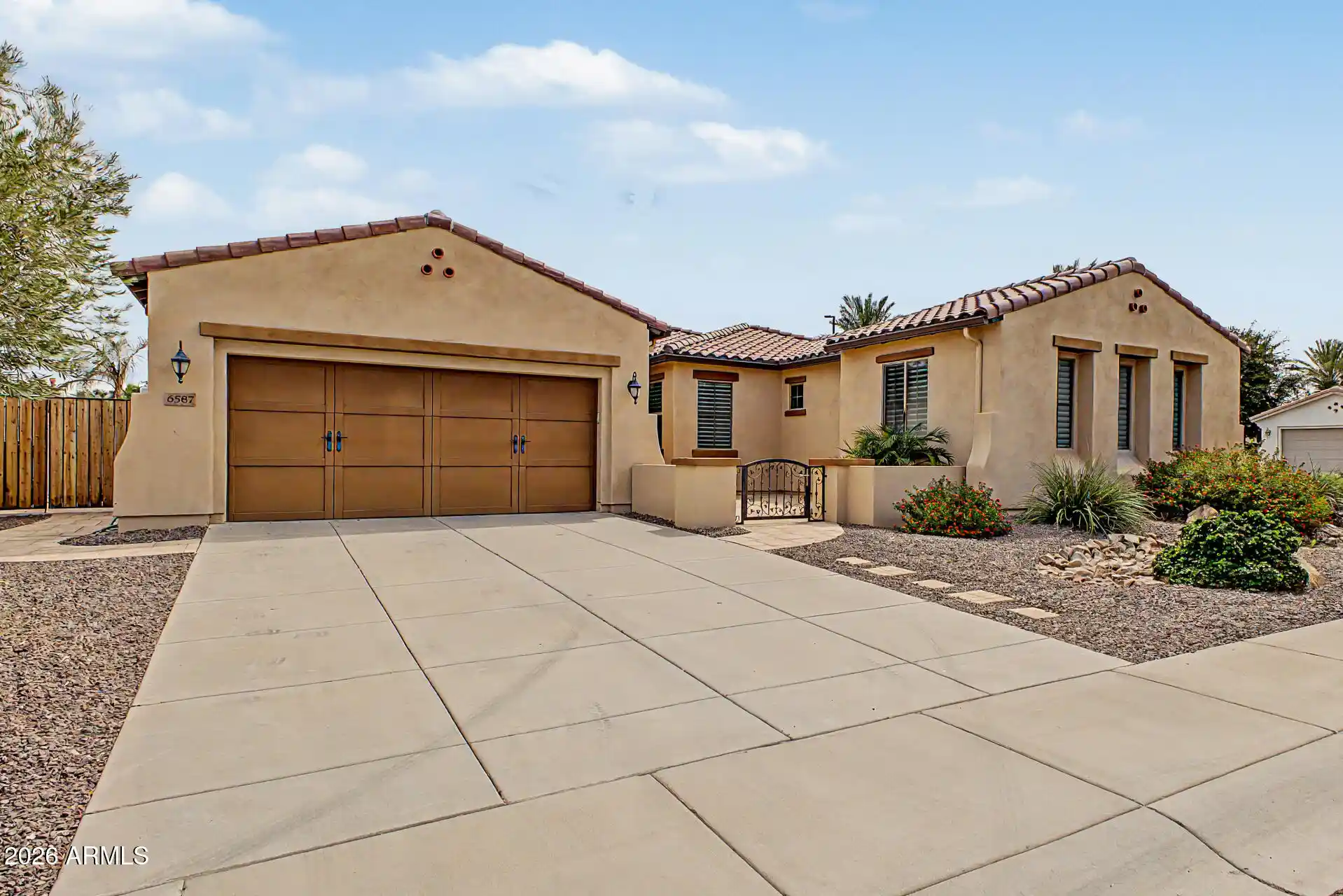 Photo 1 of Single family home for sale at 6587 S Martingale Rd, Gilbert, AZ 85298 | MLS# 7081404 | Listing updated on 2026-10-24