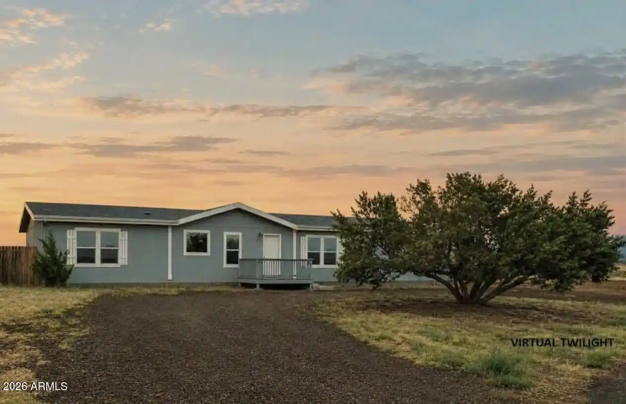 Photo 1 of Manufactured home for sale at 1137 W Mountain View Dr, Taylor, AZ 85939 | MLS# 7079238 | Listing updated on 2026-10-04