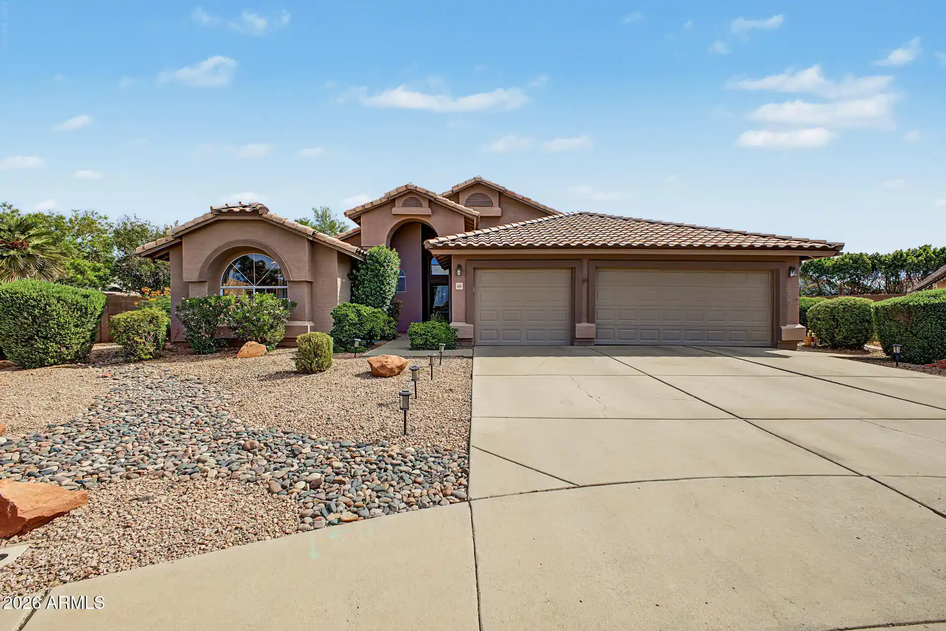 Photo 1 of Single family home for sale at 434 W Mendoza Cir, Mesa, AZ 85210 | MLS# 7078918 | Listing updated on 2026-09-28