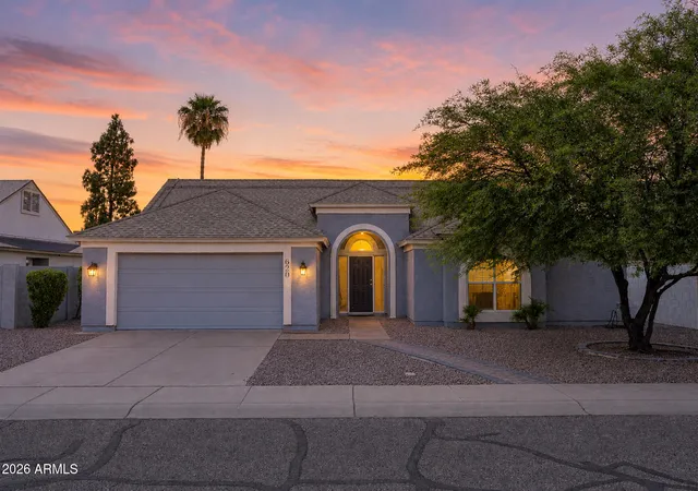Photo 1 of Single family home for sale at 620 S Kenwood Ln, Chandler, AZ 85226 | MLS# 7079041 | Listing updated on 2026-10-29