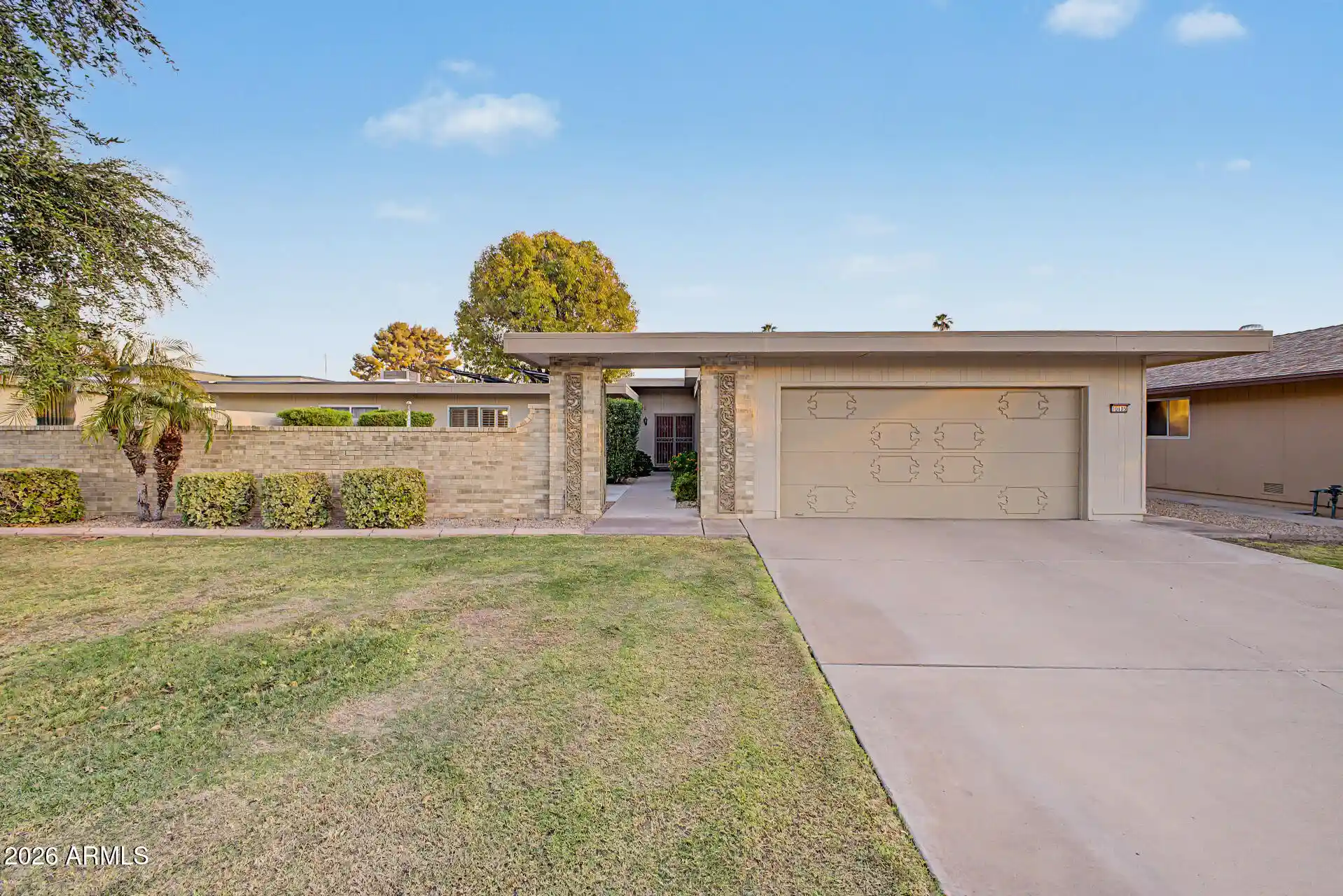 Townhouse for sale at 10105 W Manzanita Dr, Sun City, AZ 85373 | MLS# 7081948