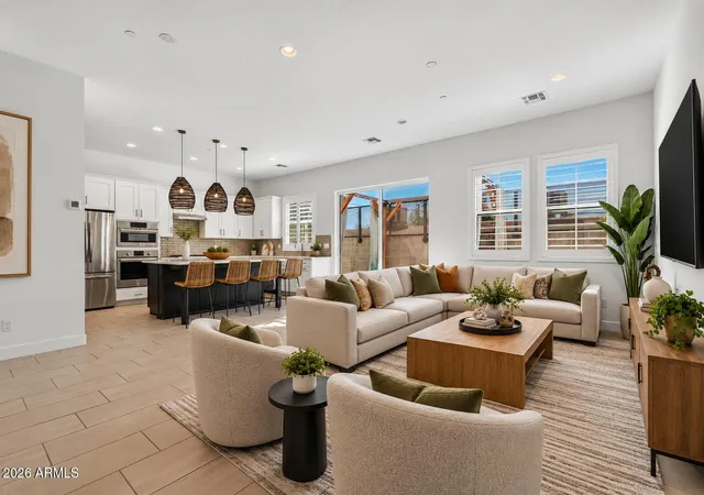 Photo 1 of Townhouse for sale at 3200 N 39th Street #4, Phoenix, AZ 85018 | MLS# 7079687 | Listing updated on 2026-10-27