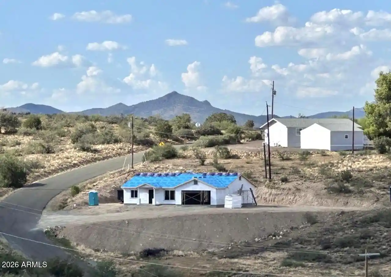 Photo 1 of Single family home for sale at 20032 E Brahma Dr #5, Mayer, AZ 86333 | MLS# 7081276 | Listing updated on 2026-10-09