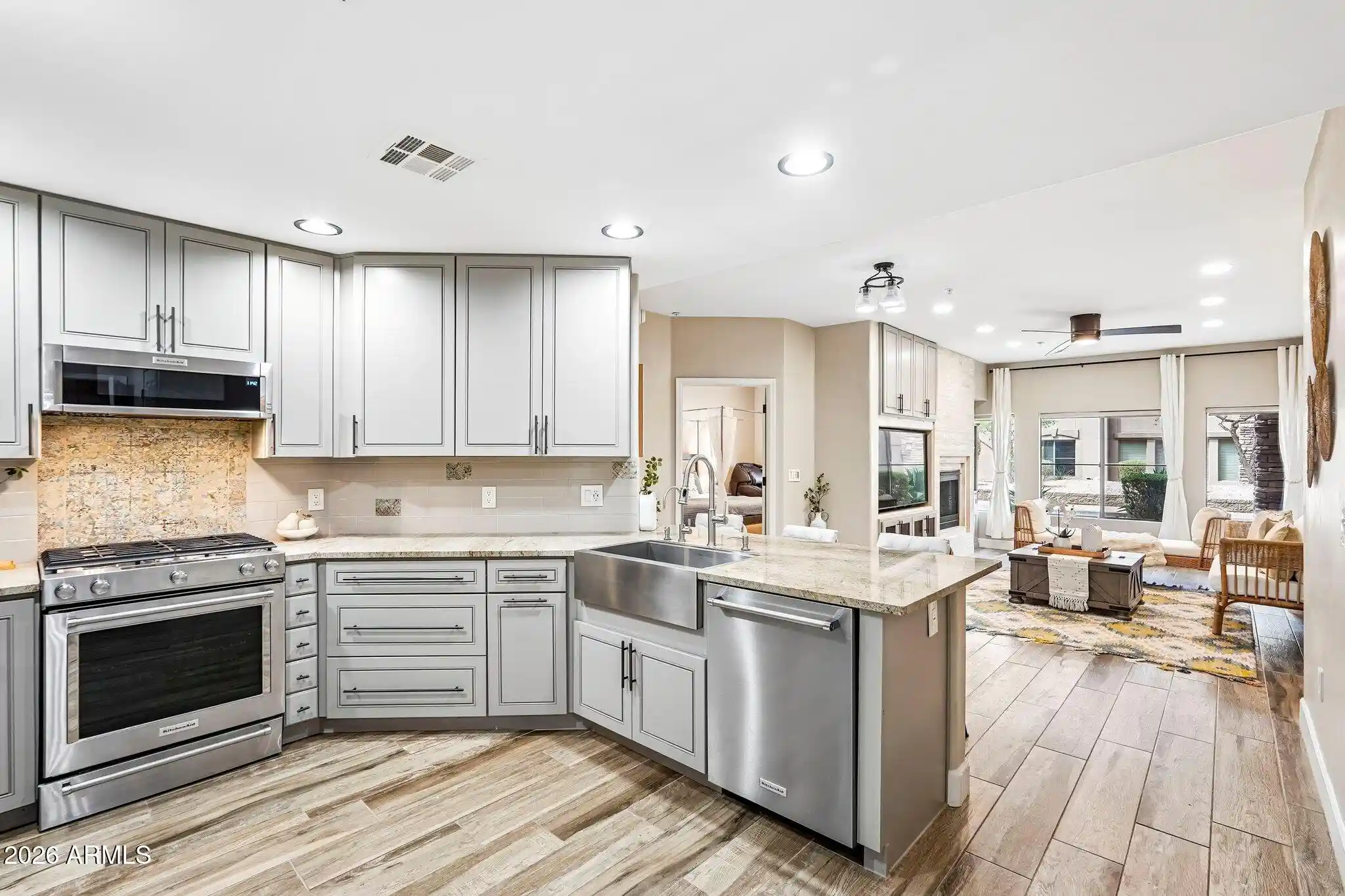 Photo 1 of Condo for sale at 5350 E Deer Valley Dr #1250, Phoenix, AZ 85054 | MLS# 7079708 | Listing updated on 2026-10-23
