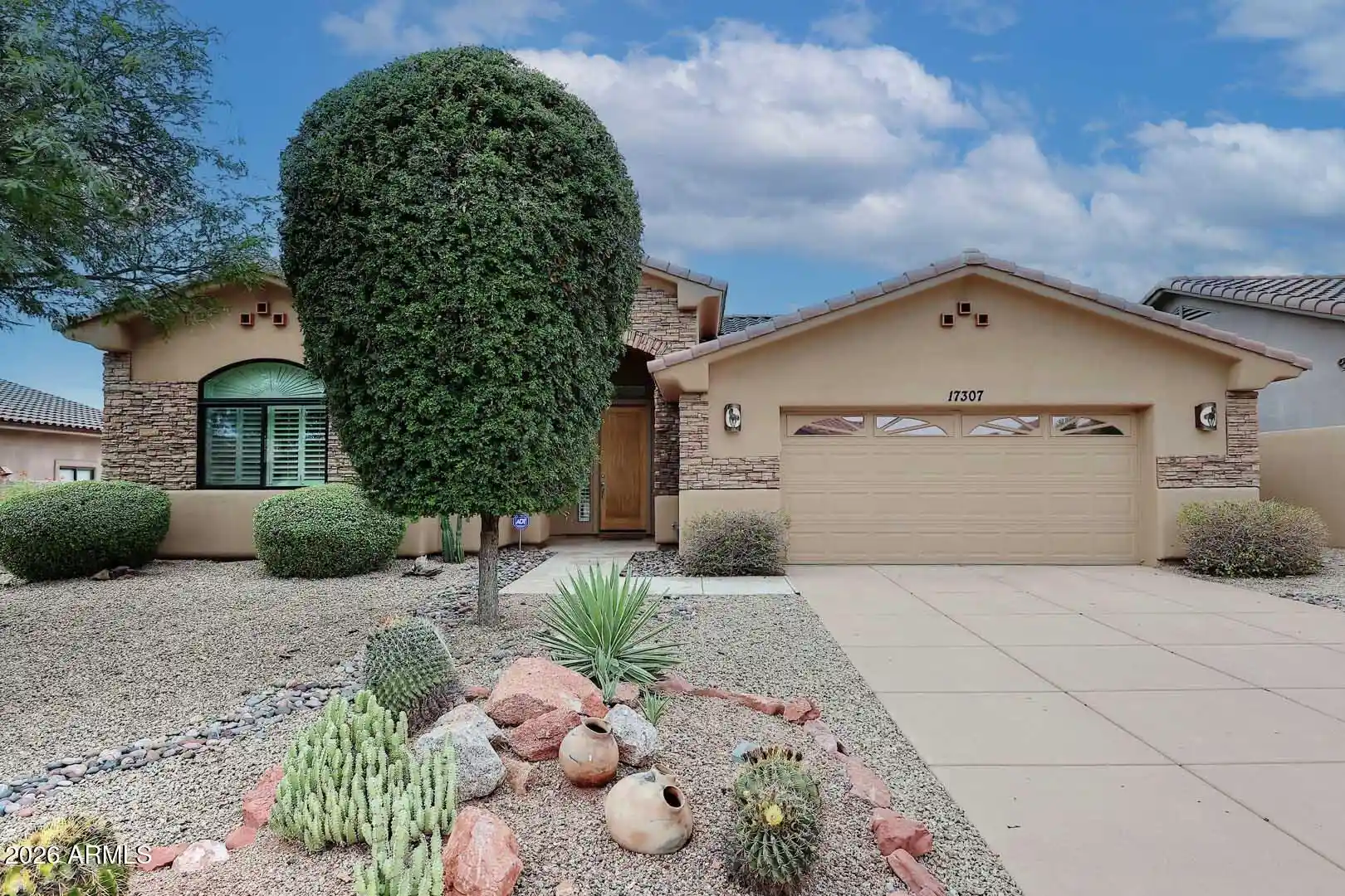 Photo 1 of Single family home for sale at 17307 E Via Del Oro Dr, Fountain Hills, AZ 85268 | MLS# 7082023 | Listing updated on 2026-09-19
