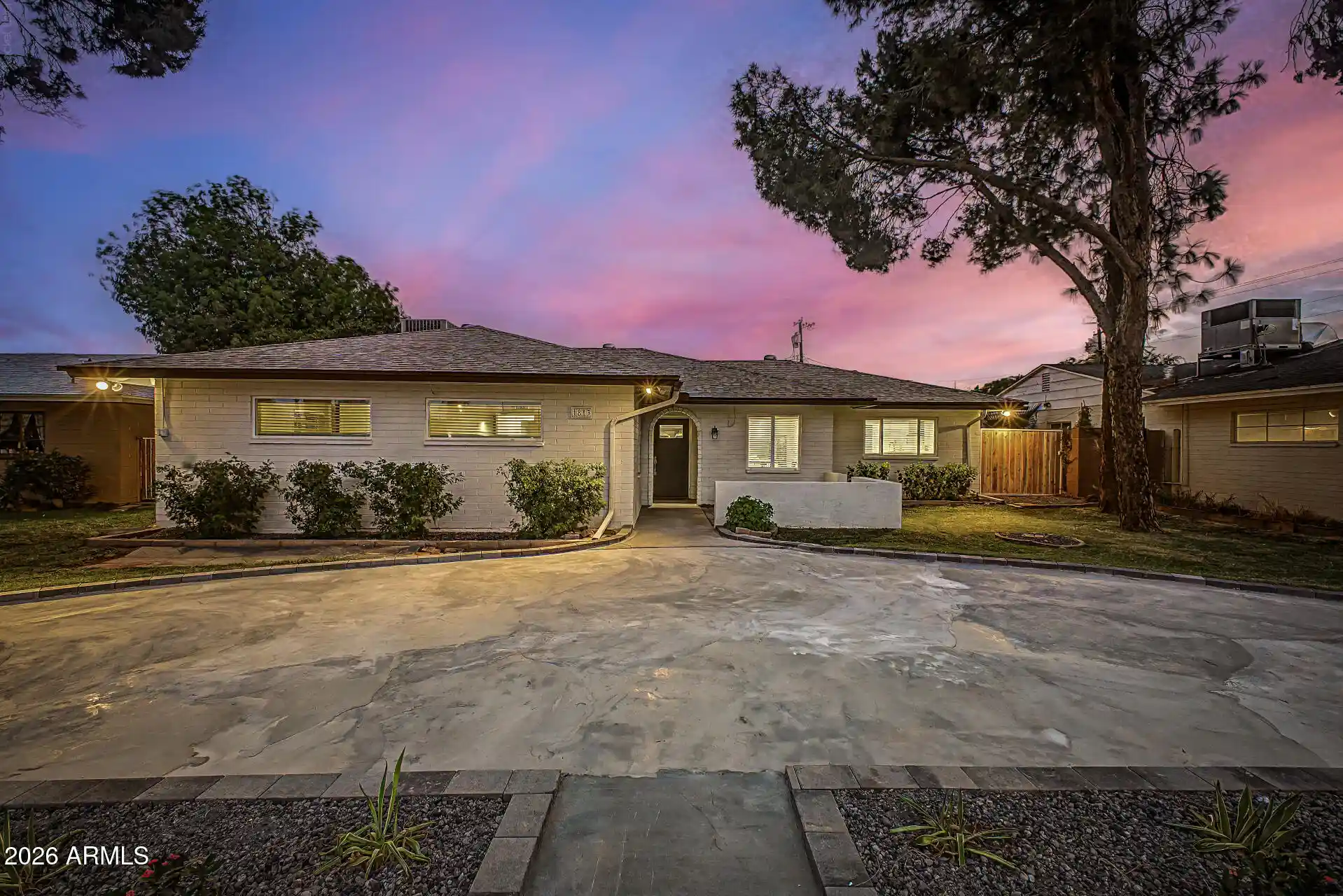 Photo 1 of Single family home for sale at 1813 W Earll Dr, Phoenix, AZ 85015 | MLS# 7081932 | Listing updated on 2026-09-23