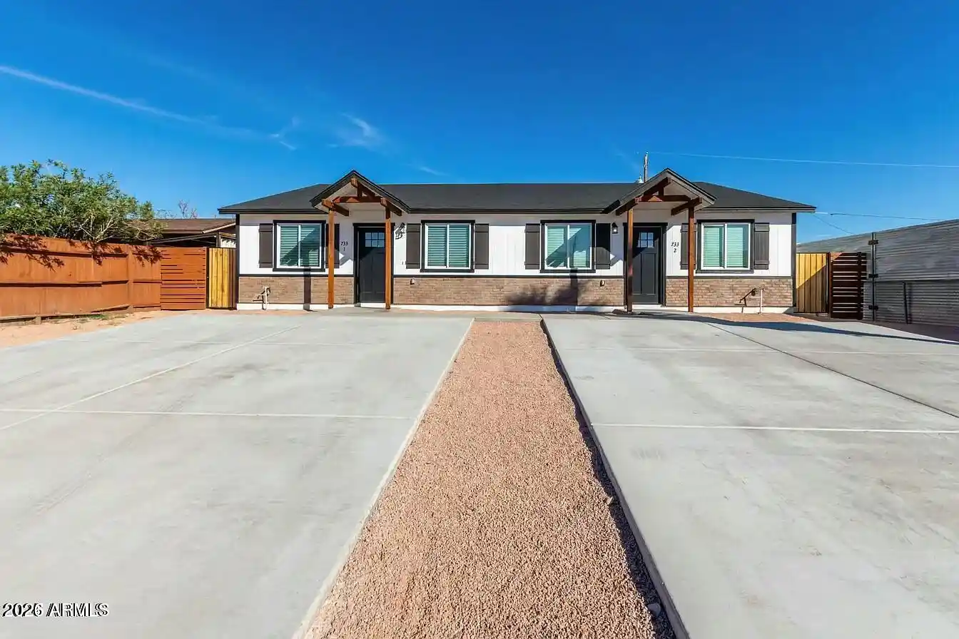 Townhouse for sale at 428 S 97th Place, Mesa, AZ 85208 | MLS# 7081068