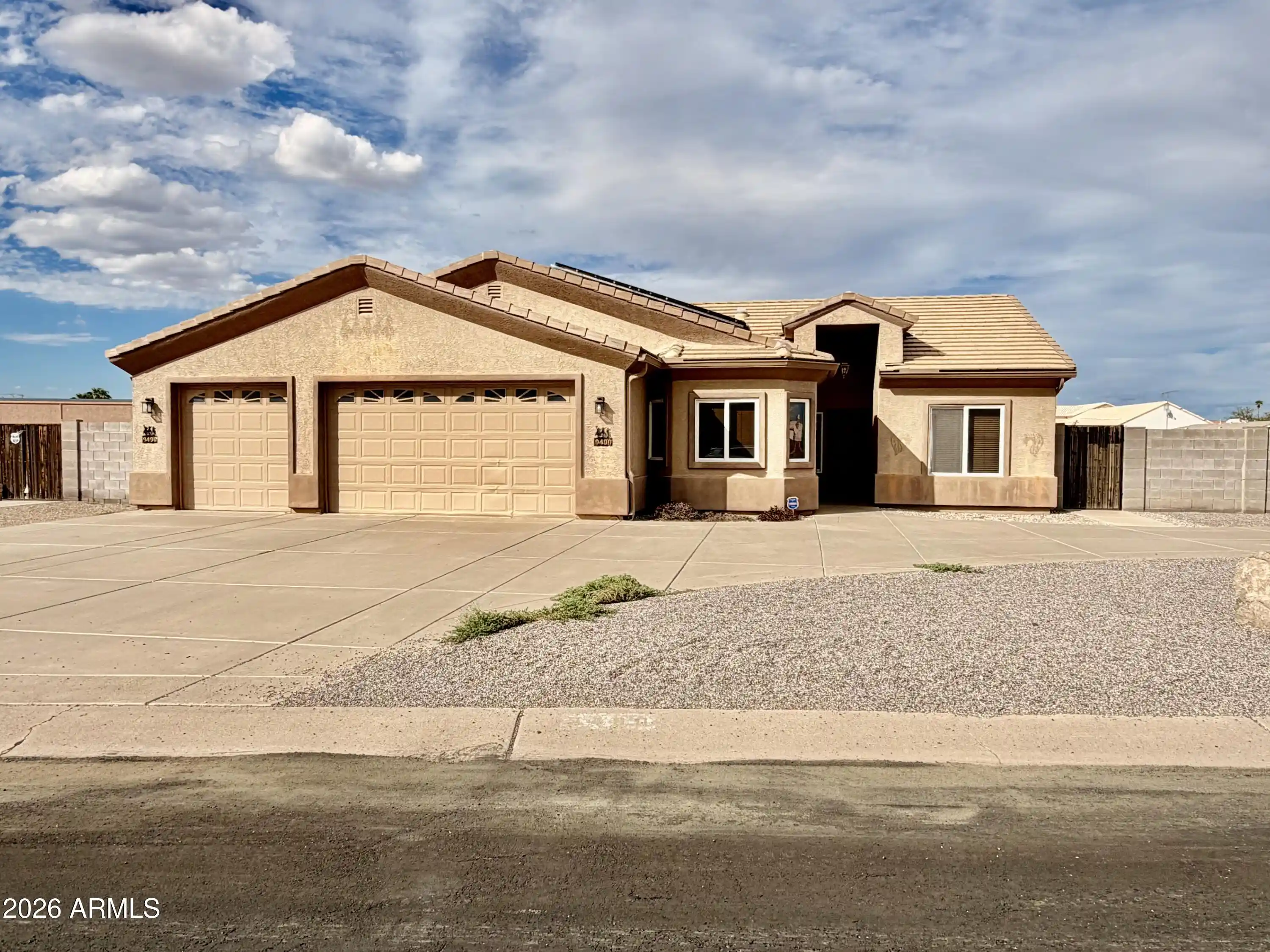 Photo 1 of Single family home for sale at 9490 W Wenden Dr, Arizona City, AZ 85123 | MLS# 7083509 | Listing updated on 2026-10-16