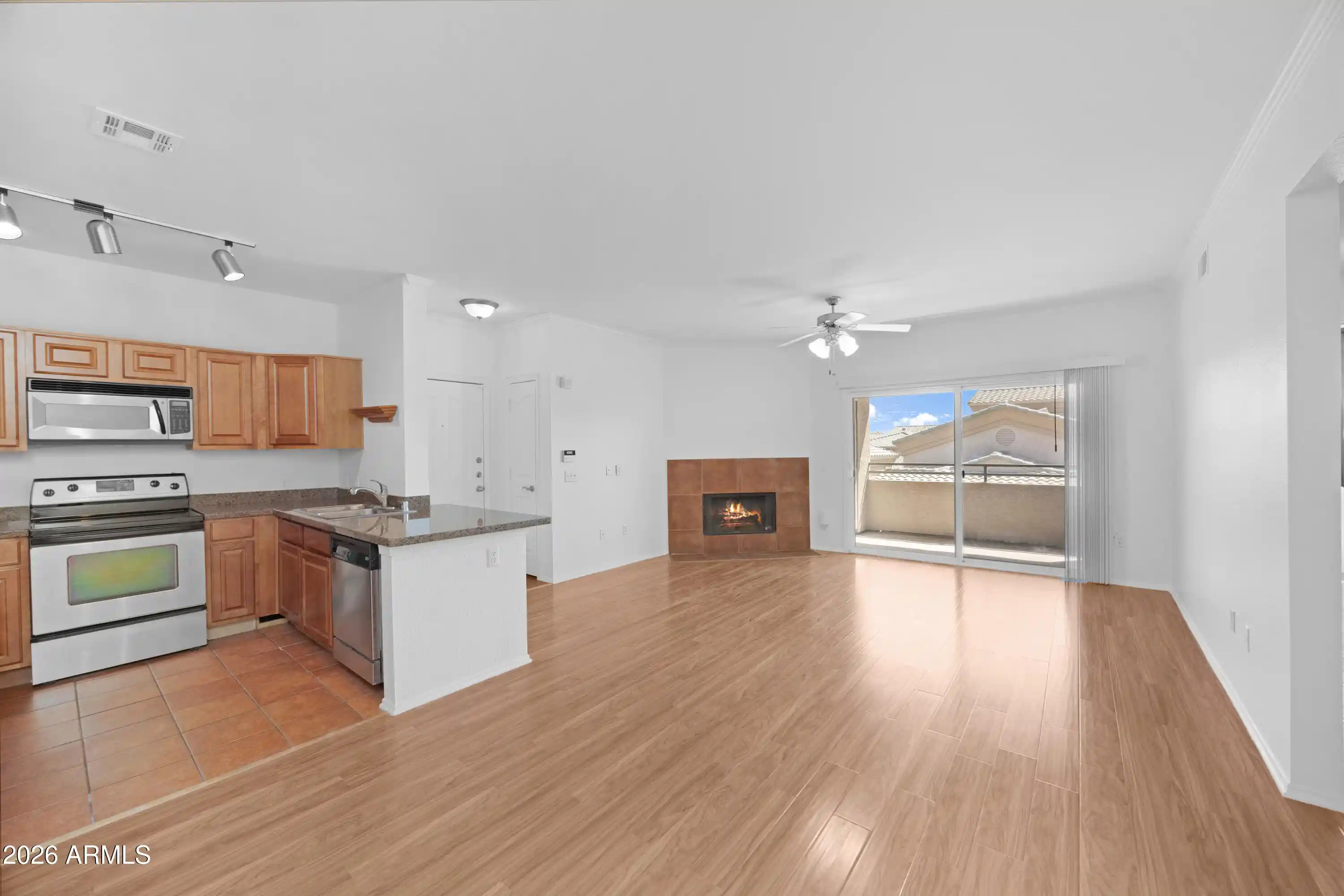 Condo for sale at 16013 S Desert Foothills Pkwy #2153, Phoenix, AZ 85048 | MLS# 7083199