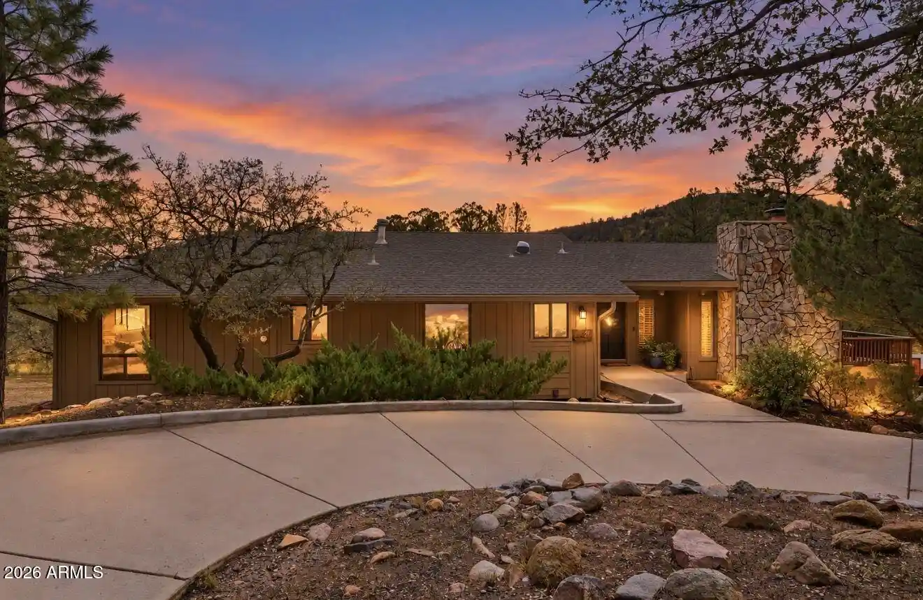 Photo 1 of Sale Pending at 24 Wildwood Dr, Prescott, AZ 86305 | MLS# 7082820 | Listing updated on 2026-10-20