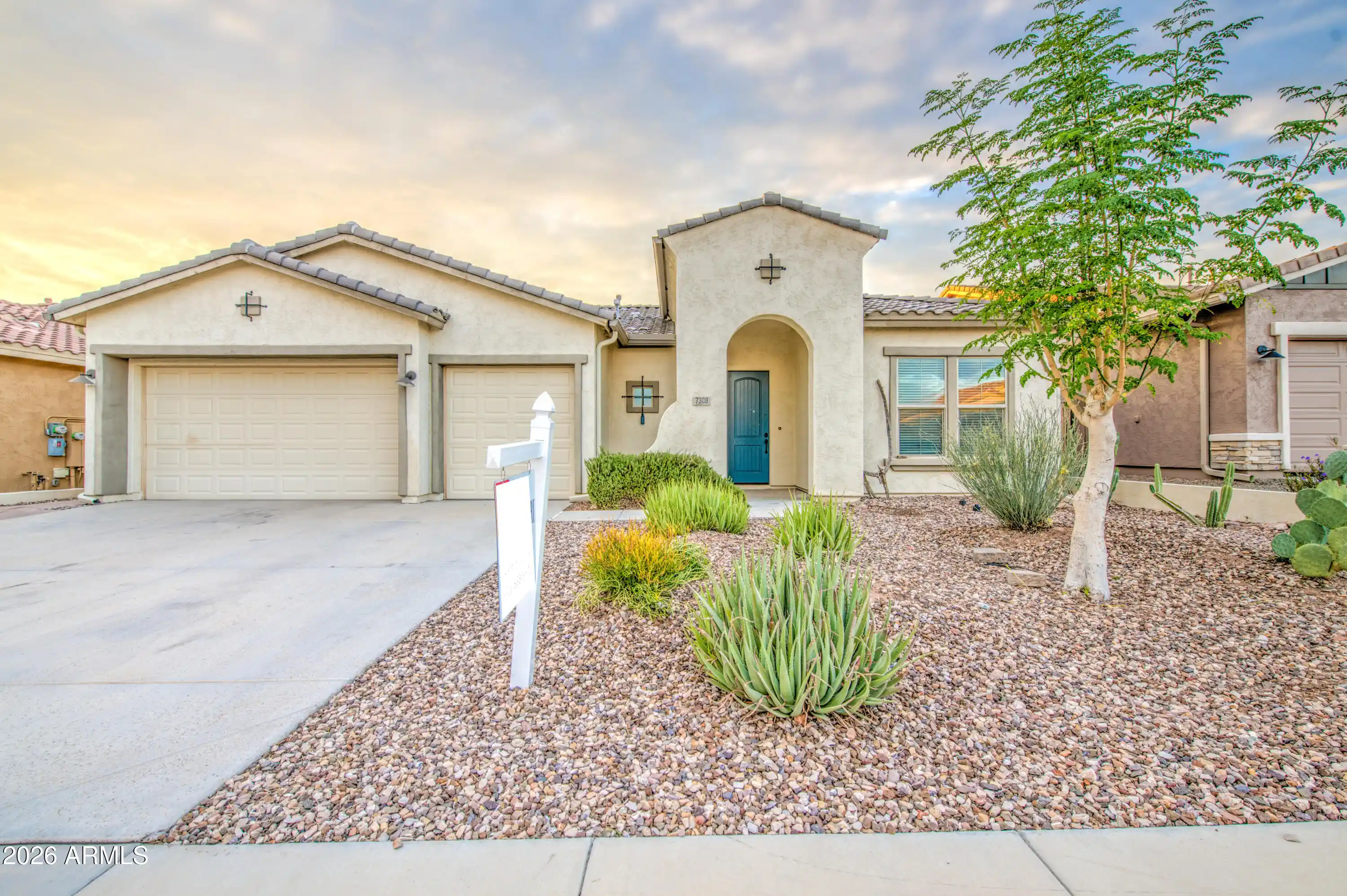 Photo 1 of Single family home for sale at 7308 S Bennett Cir, Gold Canyon, AZ 85118 | MLS# 7082721 | Listing updated on 2026-10-15