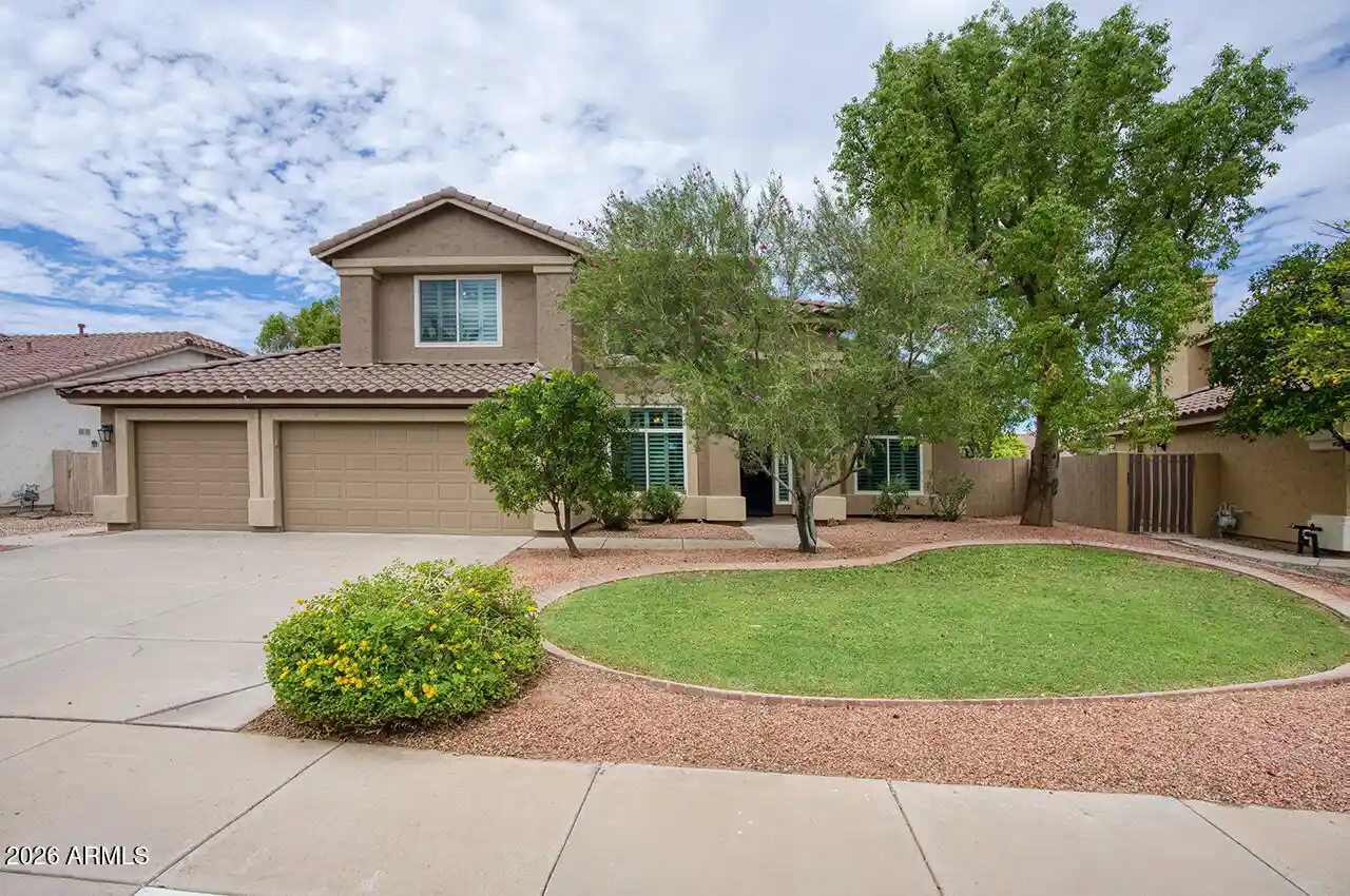 Photo 1 of Single family home for sale at 672 W San Remo Ct, Gilbert, AZ 85233 | MLS# 7083183 | Listing updated on 2026-10-01