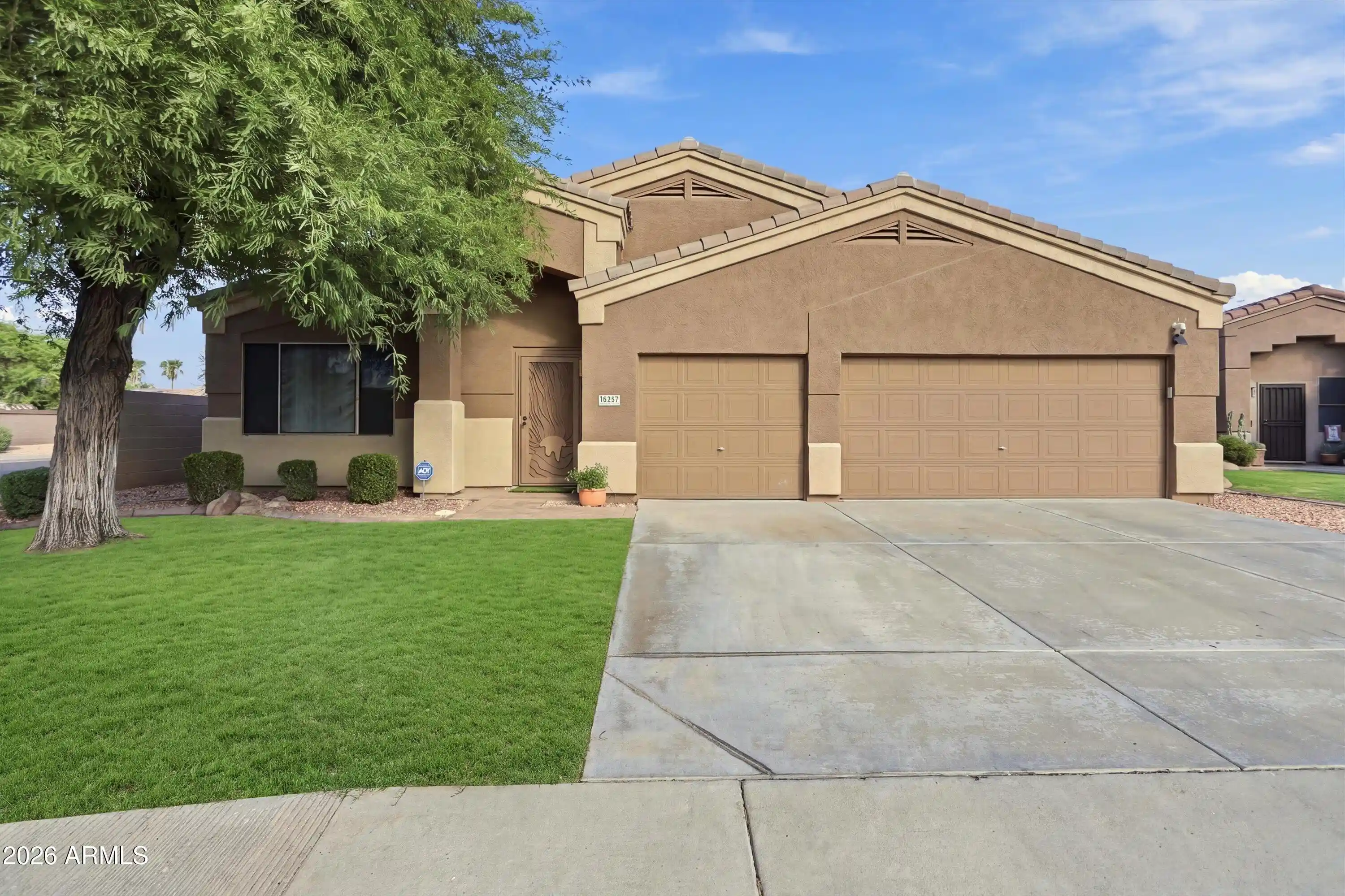 Photo 1 of Single family home for sale at 16251 N Durbin Dr, Surprise, AZ 85374 | MLS# 7083781 | Listing updated on 2026-10-17