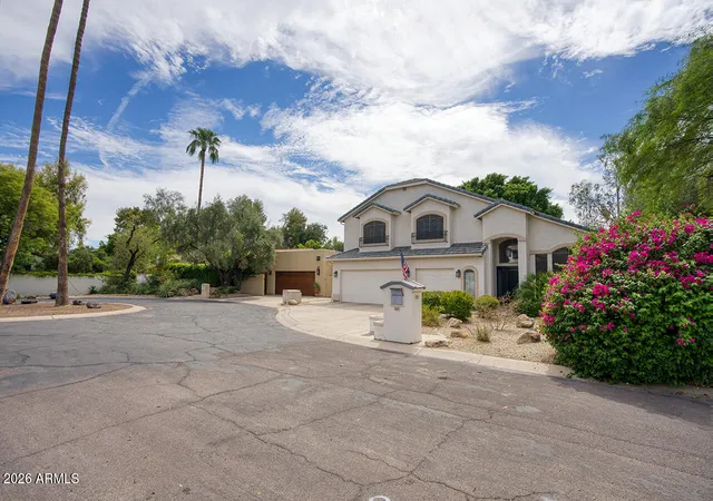Single family home for sale at 625 W Ocotillo Rd, Phoenix, AZ 85013 | MLS# 7083516