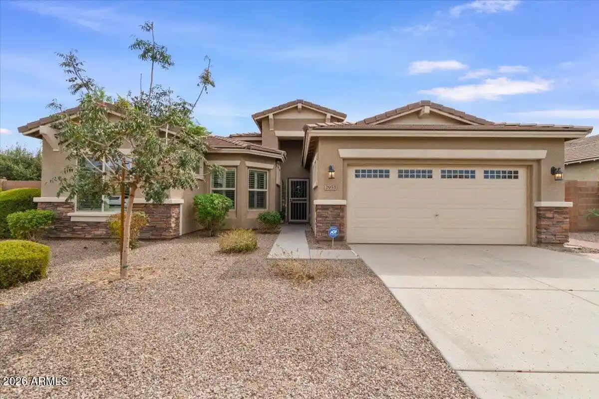 Photo 1 of Single family home for sale at 2953 E Tonto Dr, Gilbert, AZ 85298 | MLS# 7083502 | Listing updated on 2026-10-12