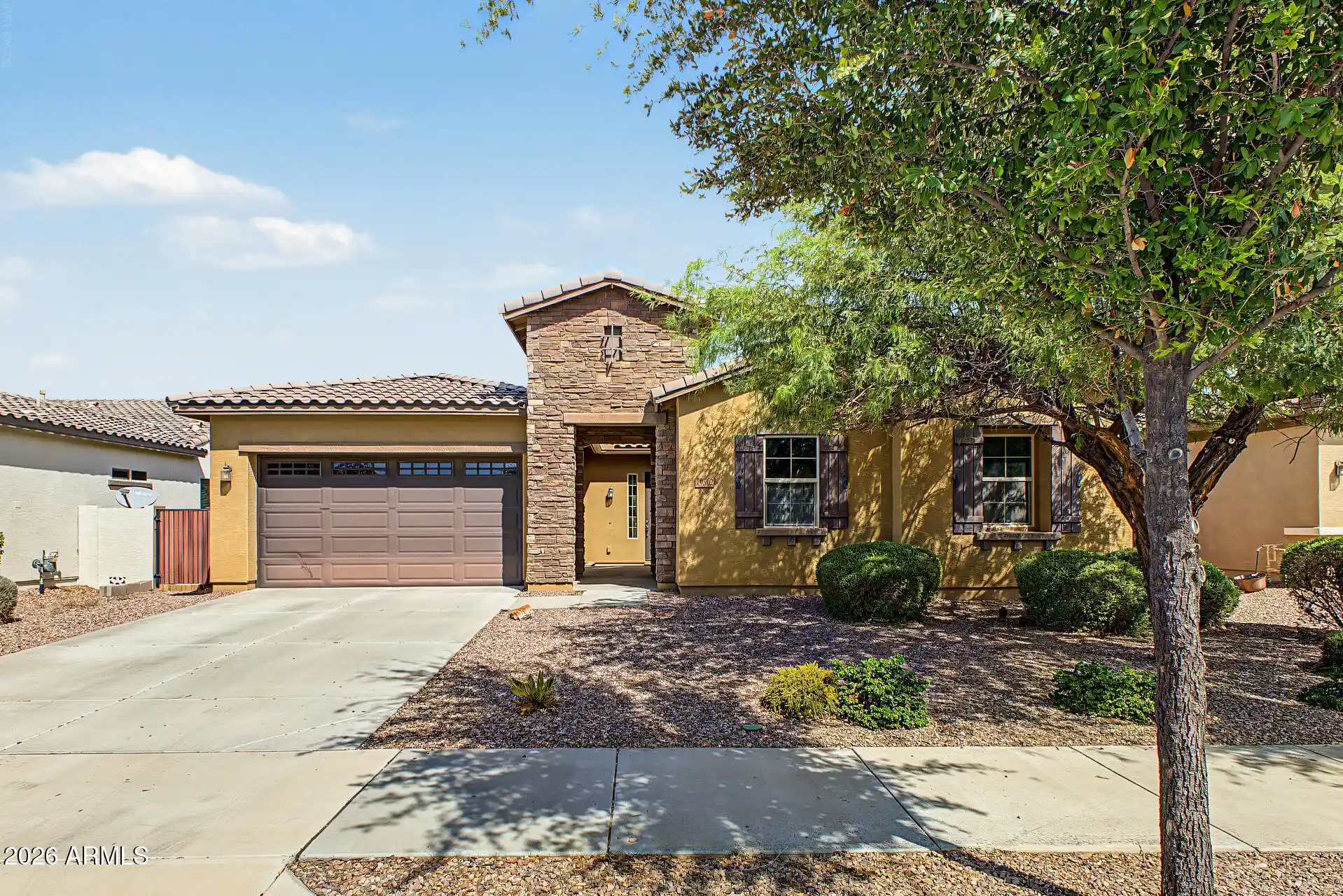 Photo 1 of Single family home for sale at 19562 E Walnut Rd, Queen Creek, AZ 85142 | MLS# 7085044 | Listing updated on 2026-10-29