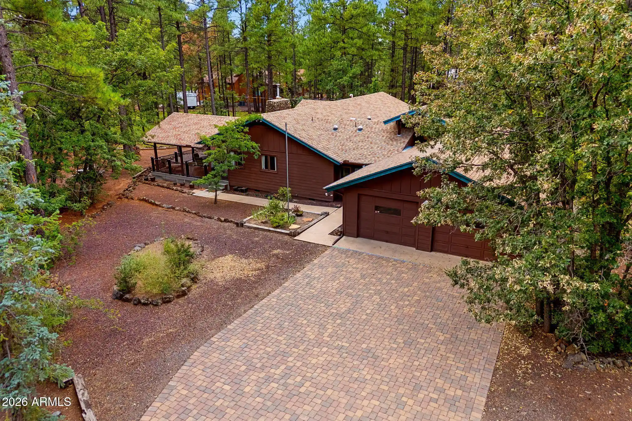 Photo 1 of Single family home for sale at 3052 Madison Ln, Pinetop, AZ 85935 | MLS# 7084702 | Listing updated on 2026-10-08