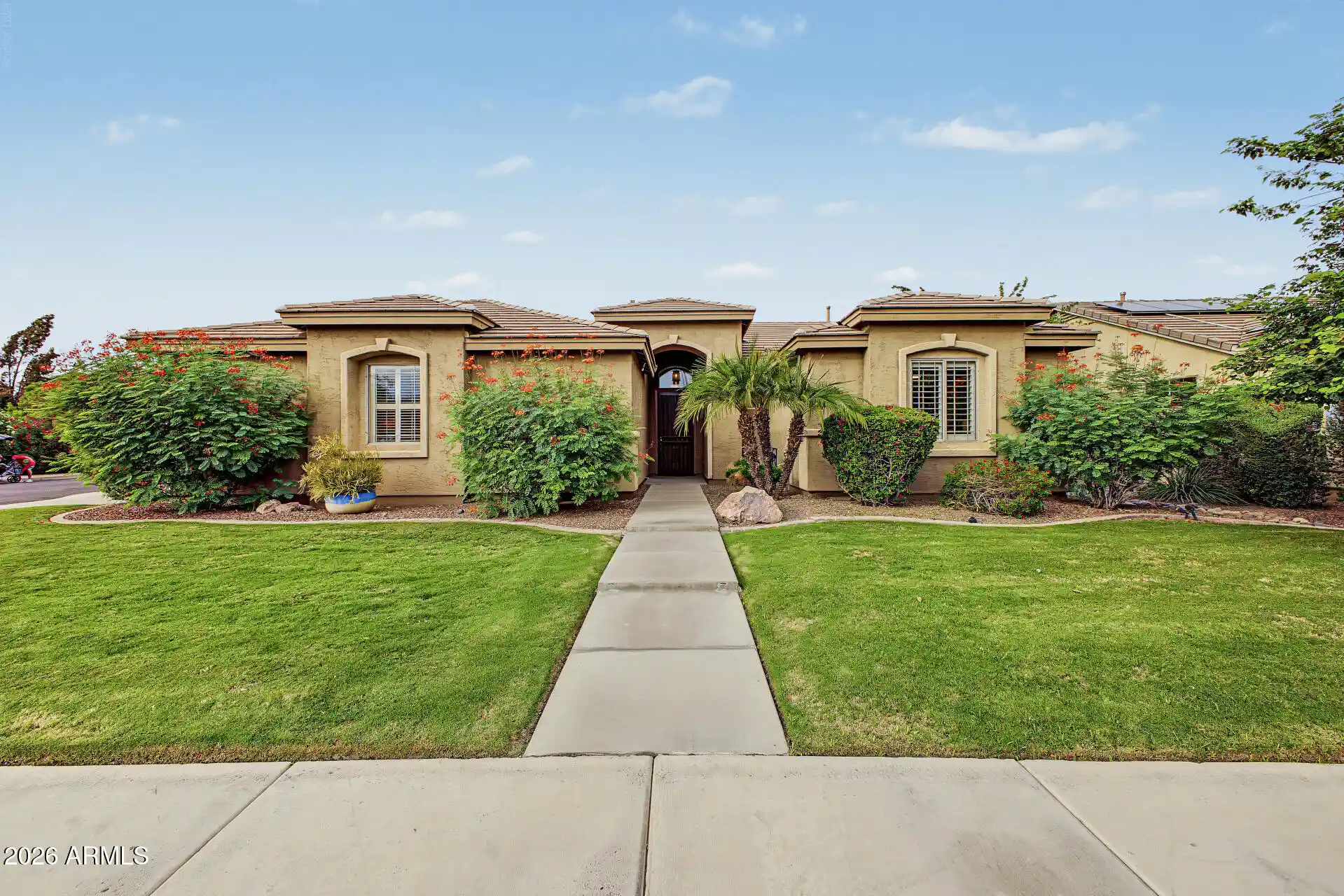 Photo 1 of Single family home for sale at 734 W Goldfinch Way, Chandler, AZ 85286 | MLS# 7084953 | Listing updated on 2026-10-29