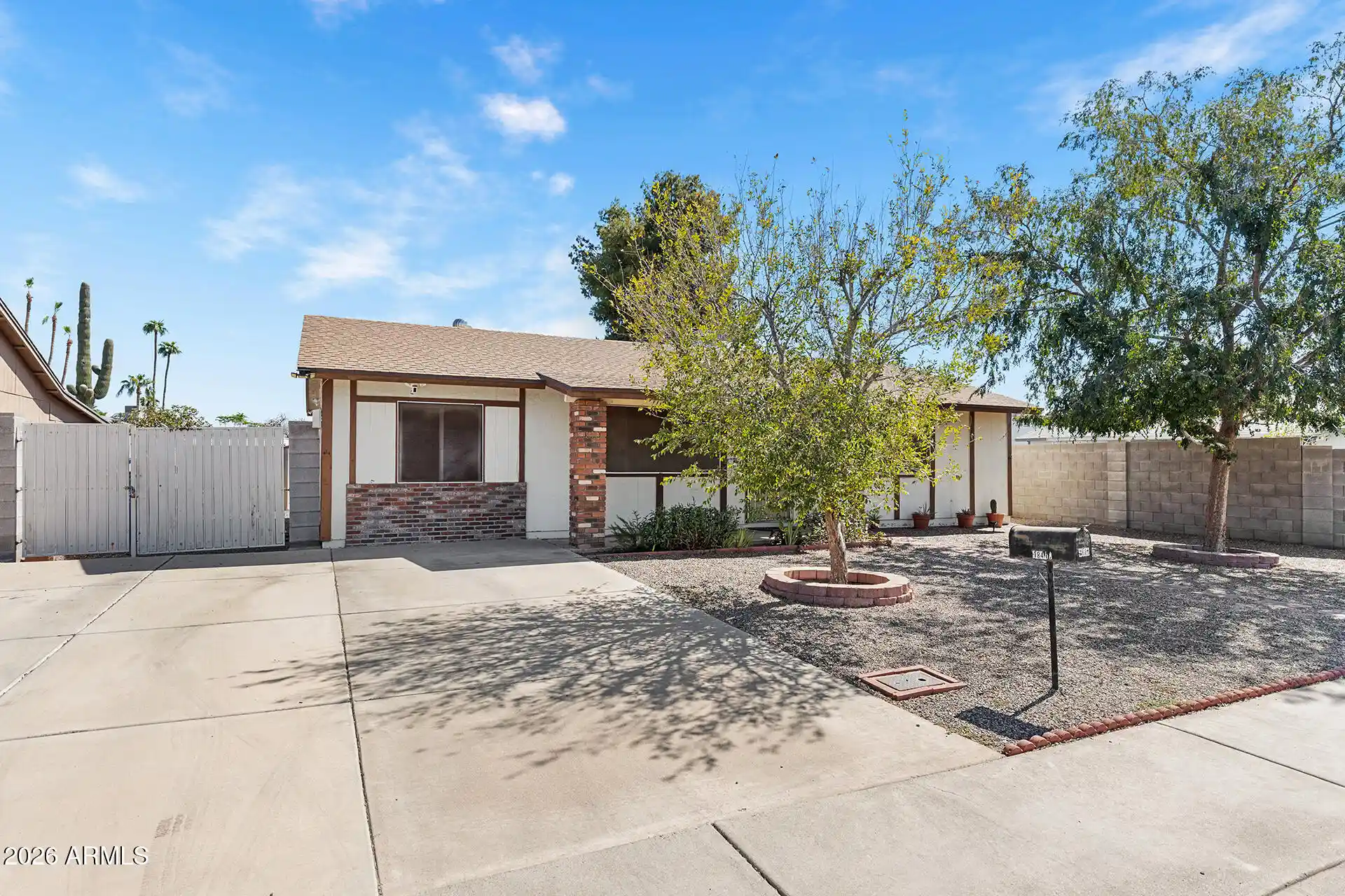Photo 1 of Single family home for sale at 18419 N 32nd Lane, Phoenix, AZ 85053 | MLS# 7090997 | Listing updated on 2026-10-19