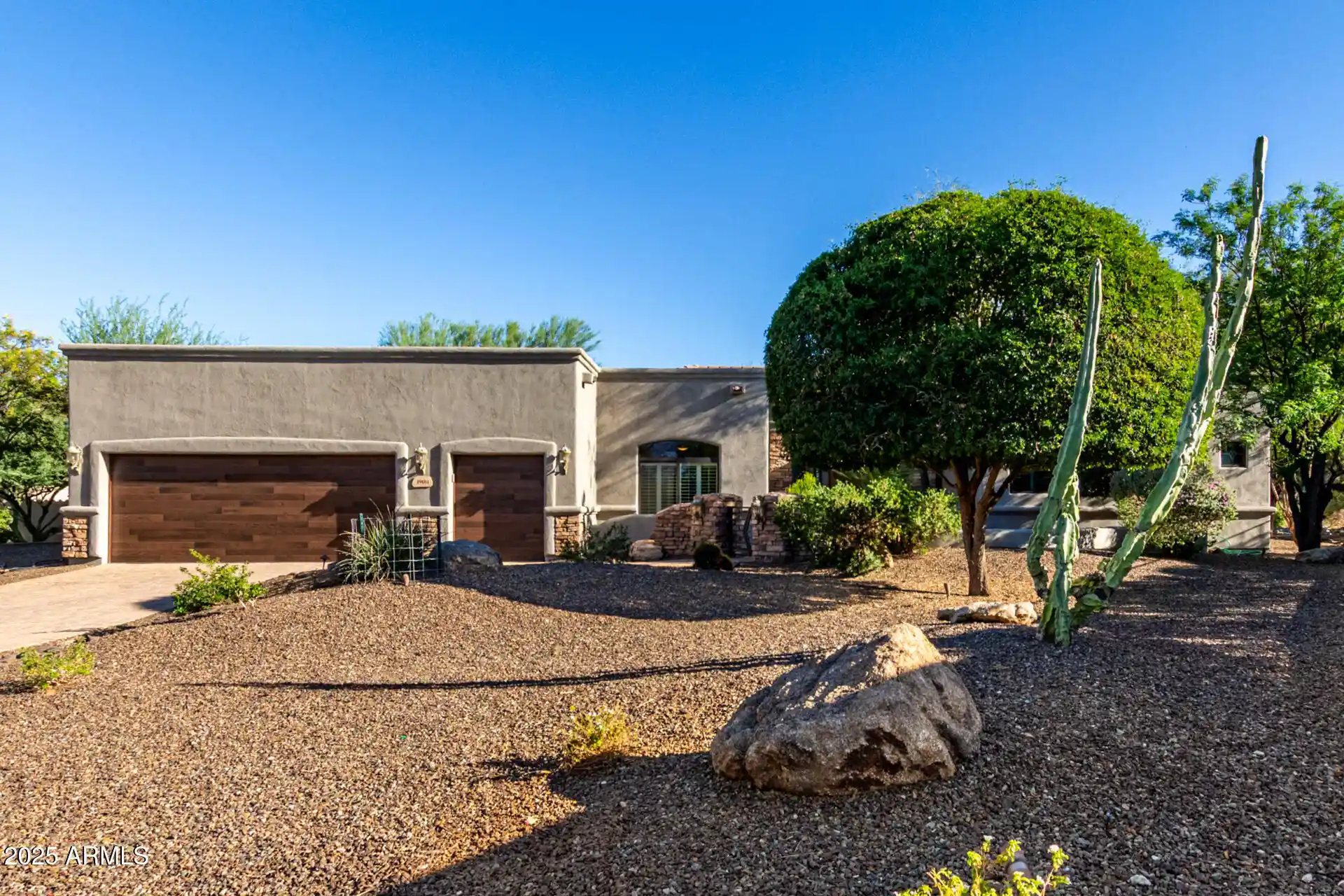 Photo 1 of Single family home for sale at 19011 E Box Bar Trl, Rio Verde, AZ 85263 | MLS# 7086055 | Listing updated on 2026-10-15